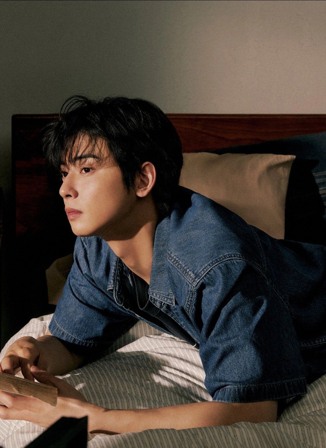Latest photo of Cha Eunwoo