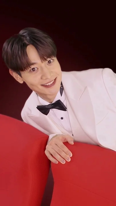 Today's popular wallpaper in Choi Minho community