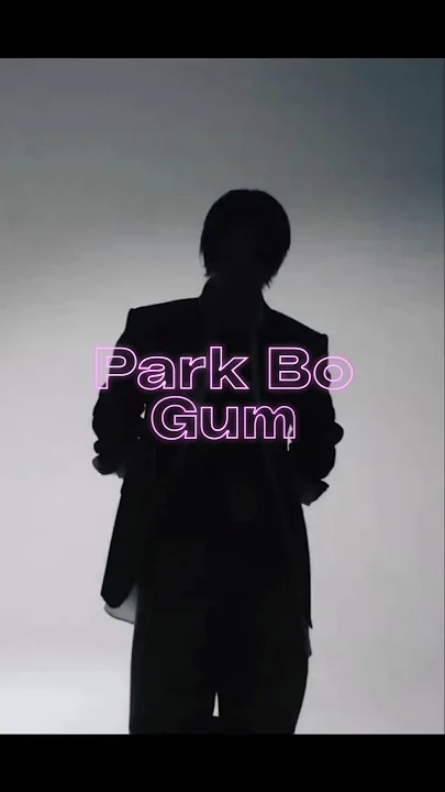 A moment captured by a fan of Park Bogum