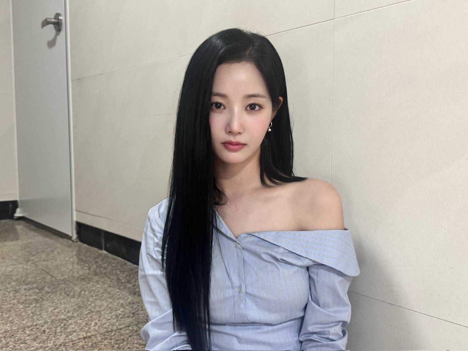 Latest photo of Yeonwoo