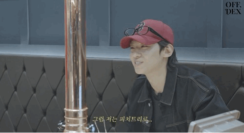 A moment captured by a fan of Dex