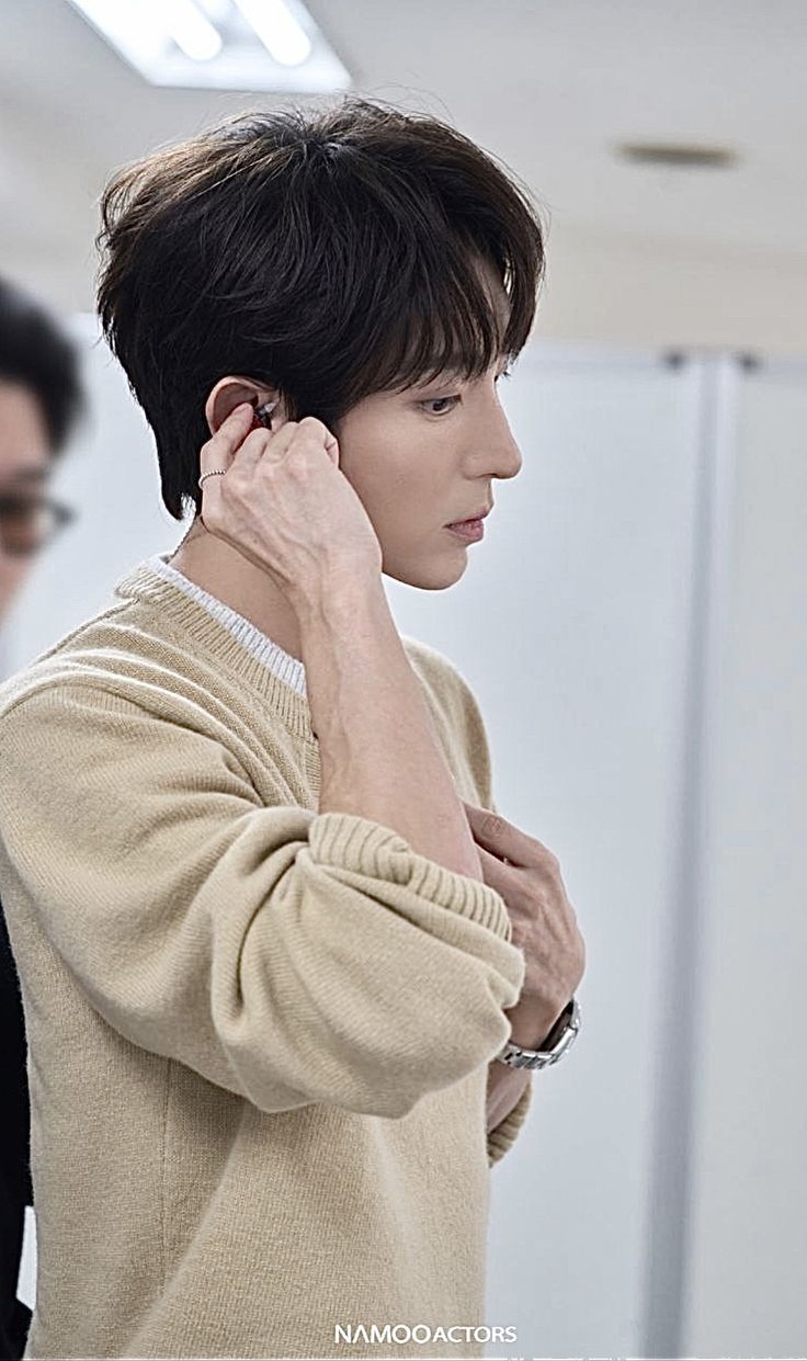 Recent activity shot of Lee Joongi