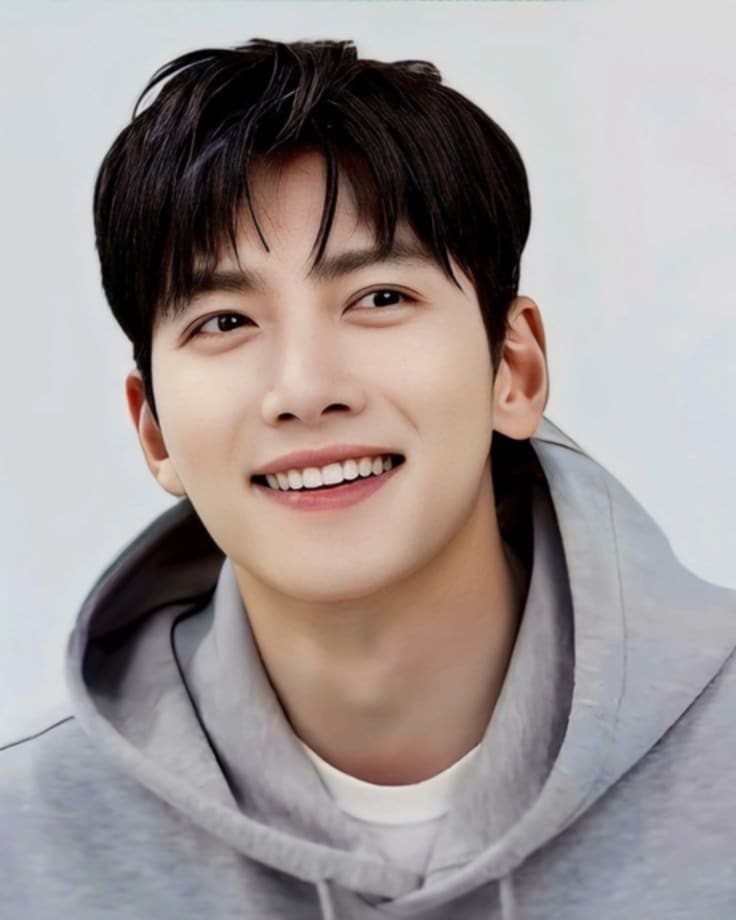 池昌旭的最新照片