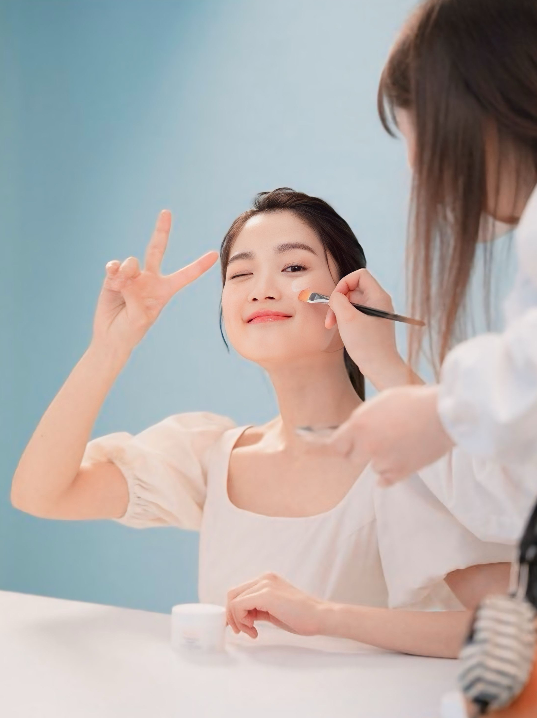 Recent activity shot of Kim Hyeyoon