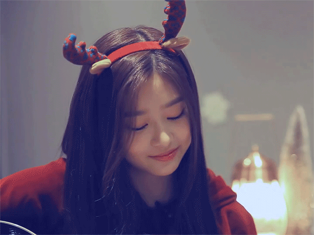 Recent activity shot of Kim Minju