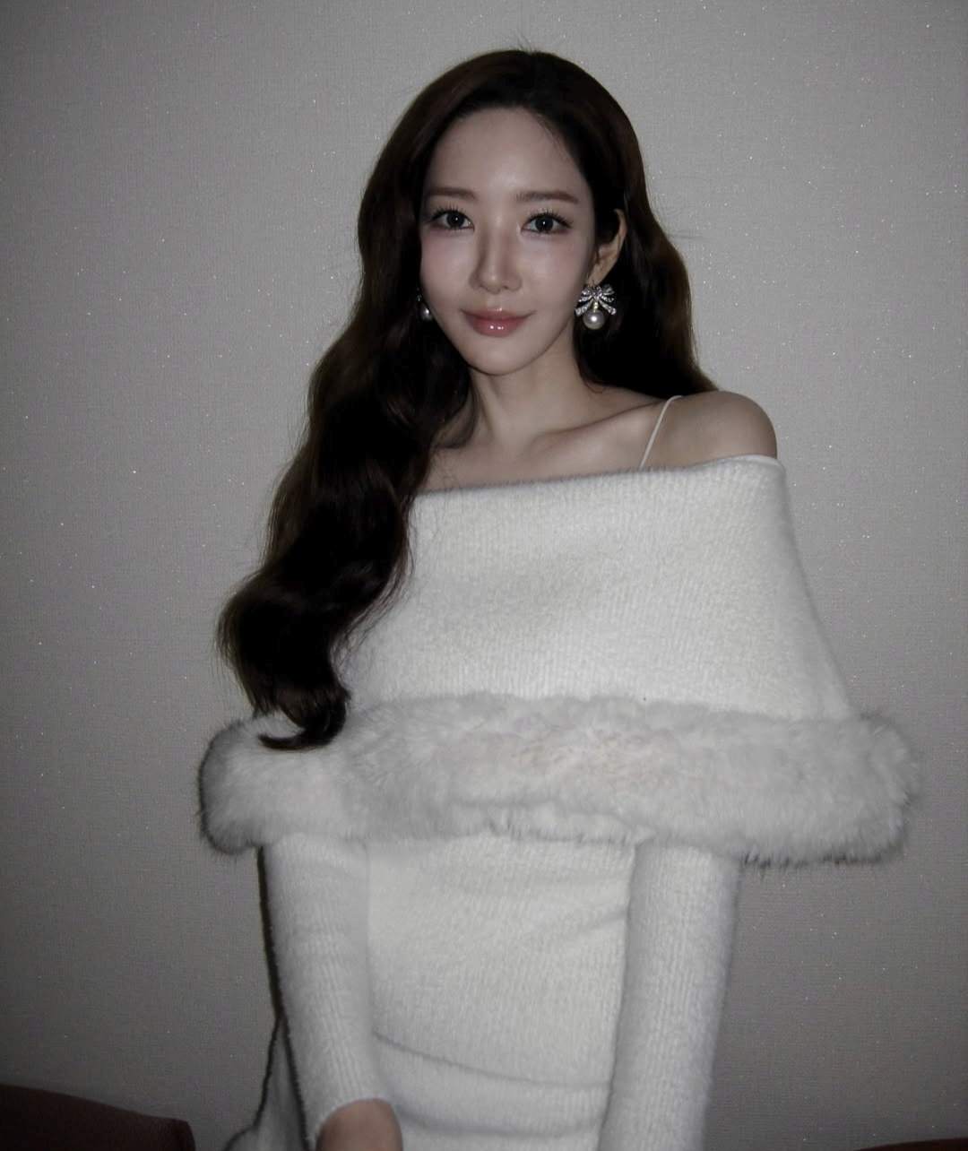 Recent activity shot of Park Minyoung