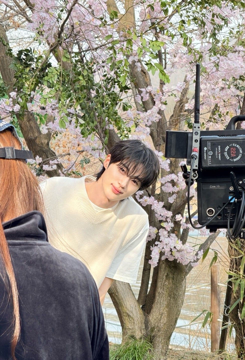 Behind-the-scenes cut of Byeon Wooseok