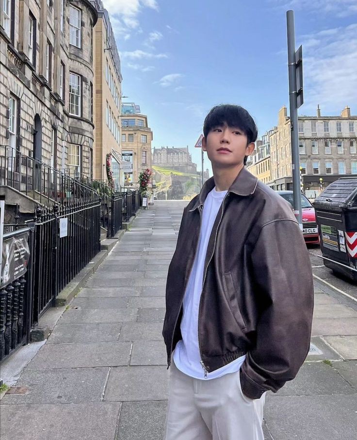 Recent activity shot of Jung Haein