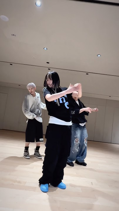 Behind-the-scenes cut of BADA