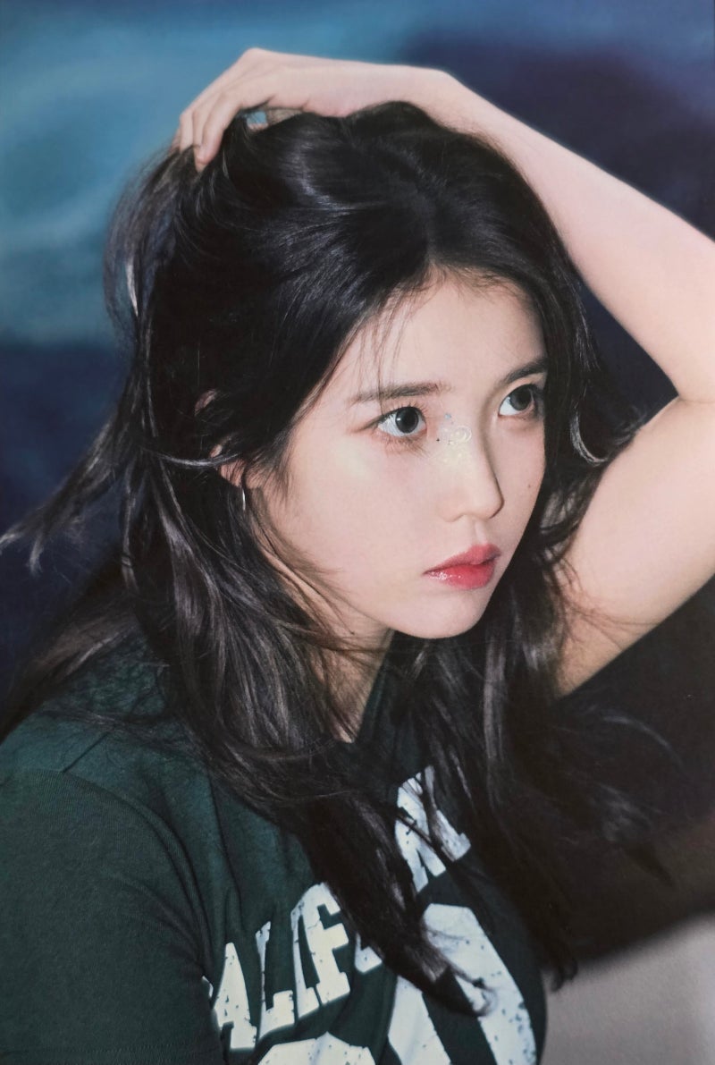 Recent activity shot of IU