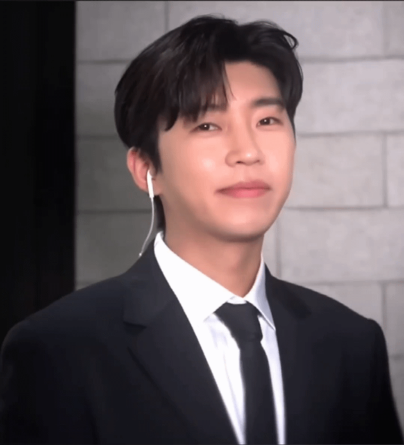 임영웅의 최신 사진