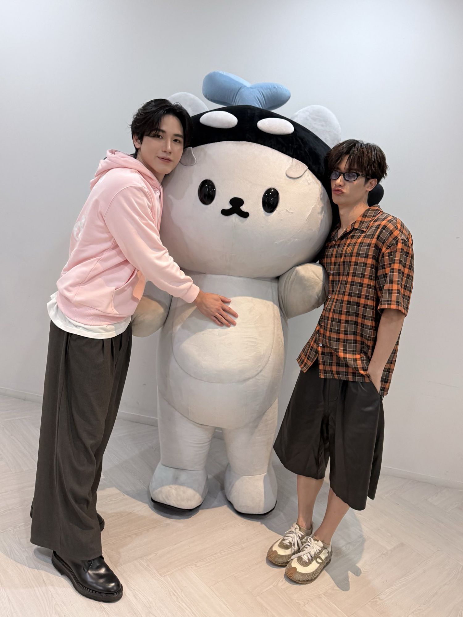 Latest photo of New Thitipoom Techaapaikhun