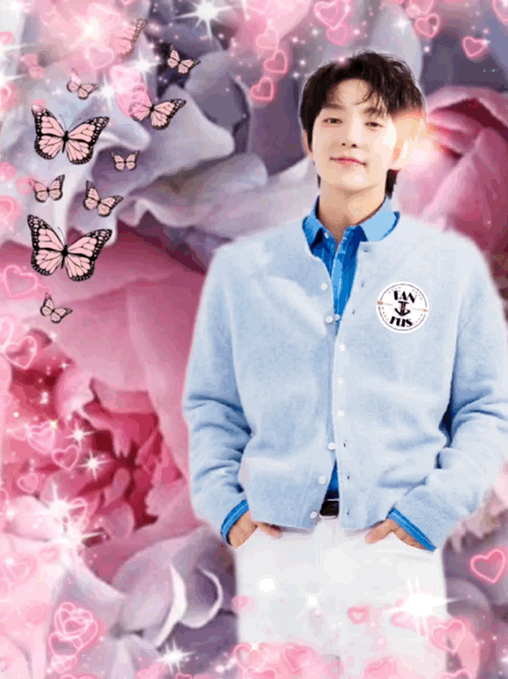A moment captured by a fan of Lee Joongi