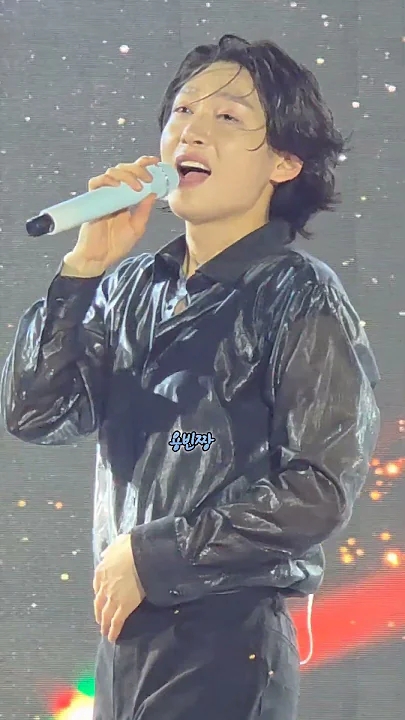 Today's popular wallpaper in Kim Yongbin community