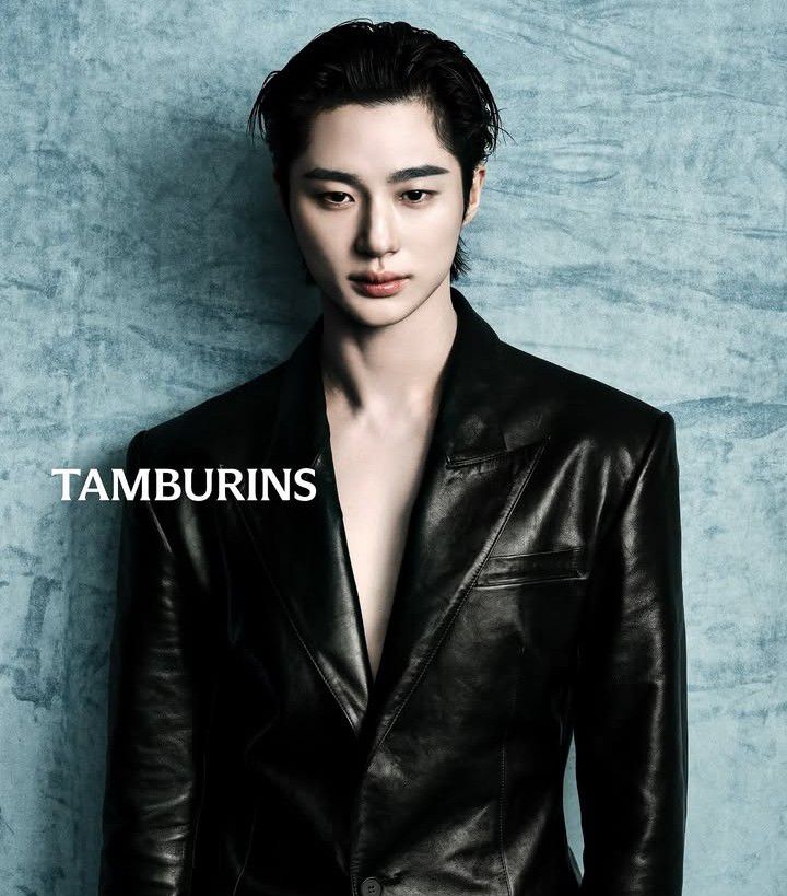 Latest photo of Byeon Wooseok
