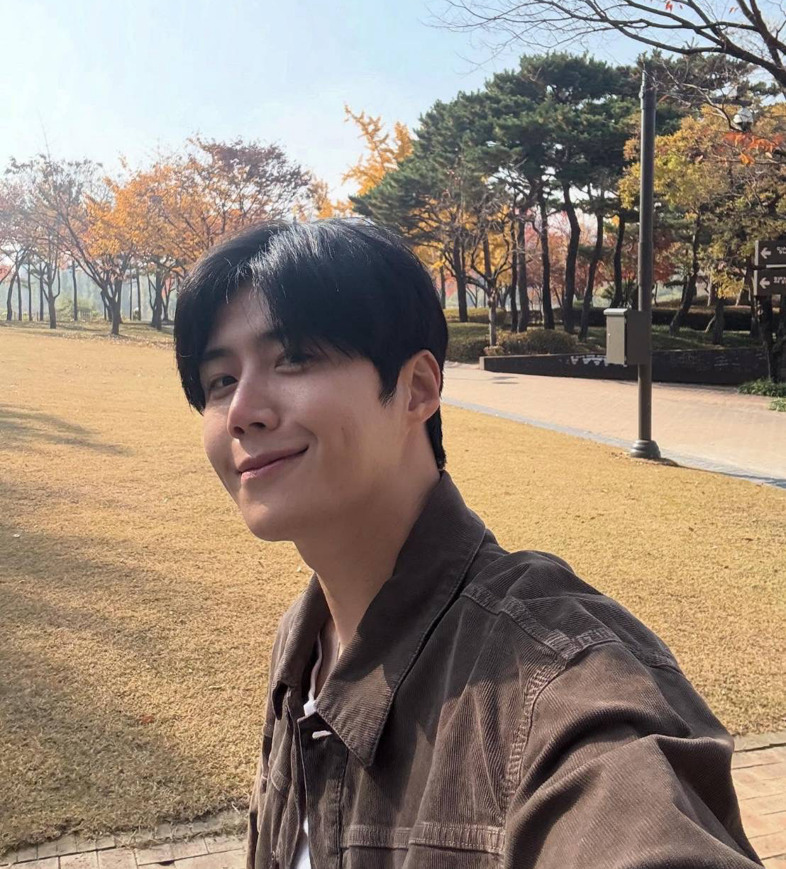 Cuplikan di balik layar dari Kim Seonho