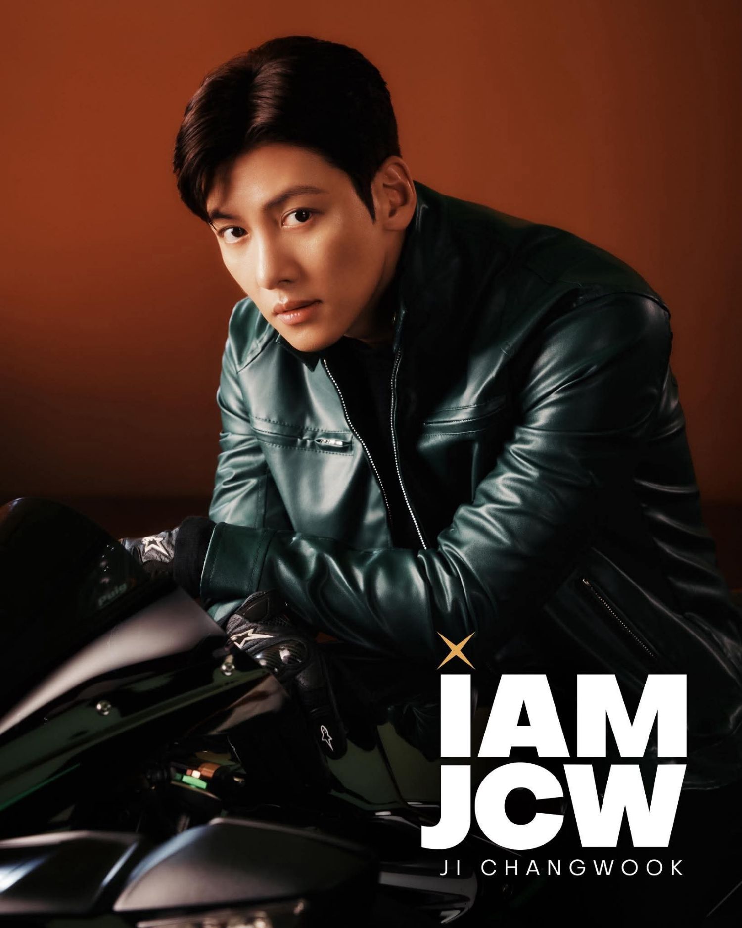 Behind-the-scenes cut of Ji Changwook