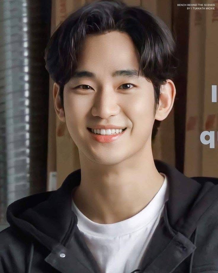 Recent activity shot of Kim Soohyun