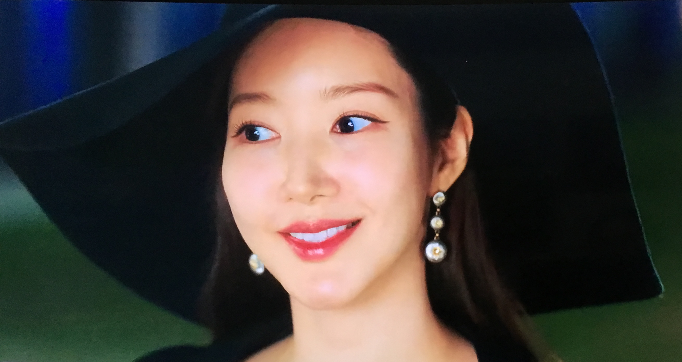 Recent activity shot of Park Minyoung