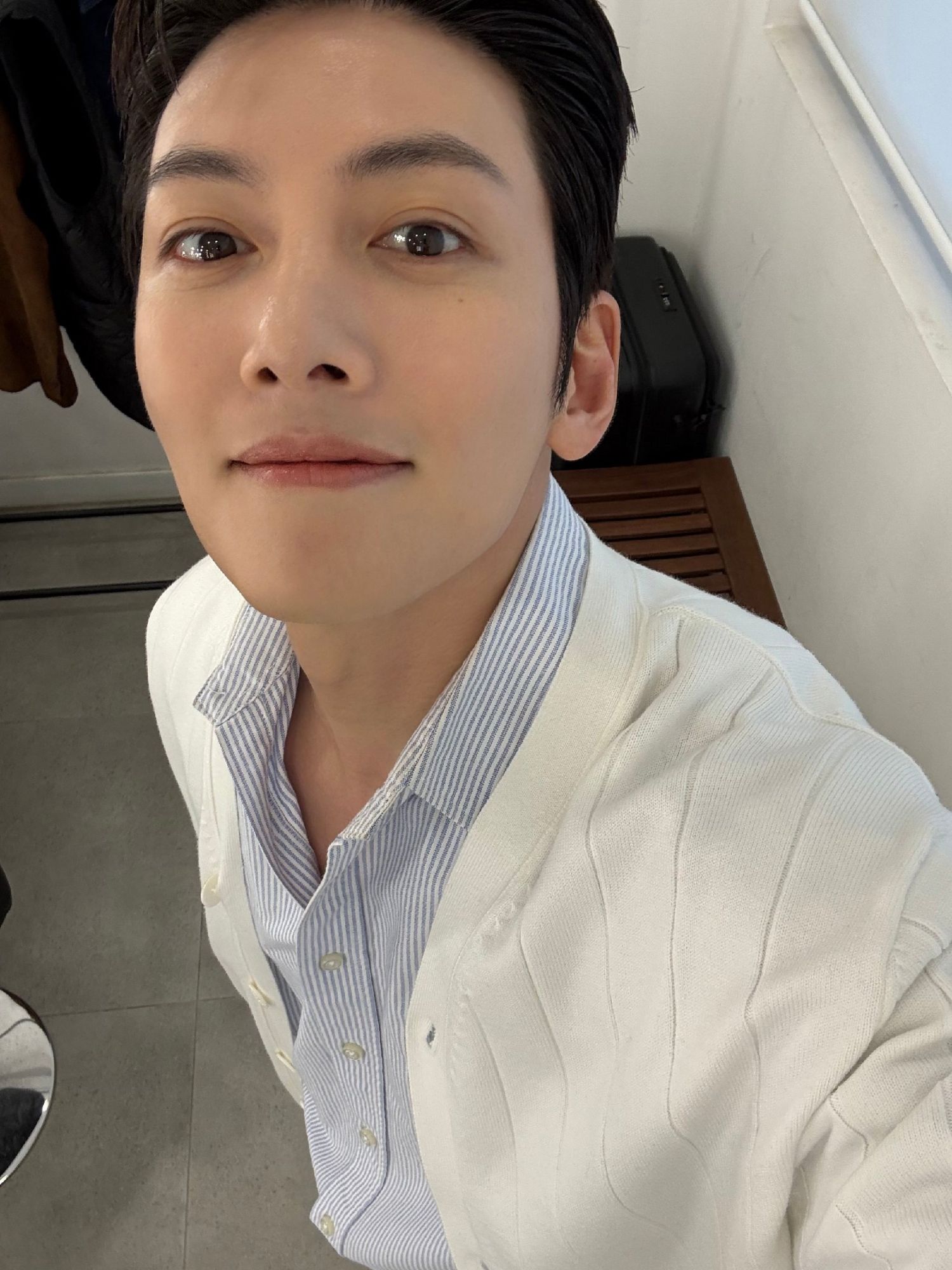 지창욱의 비하인드 컷