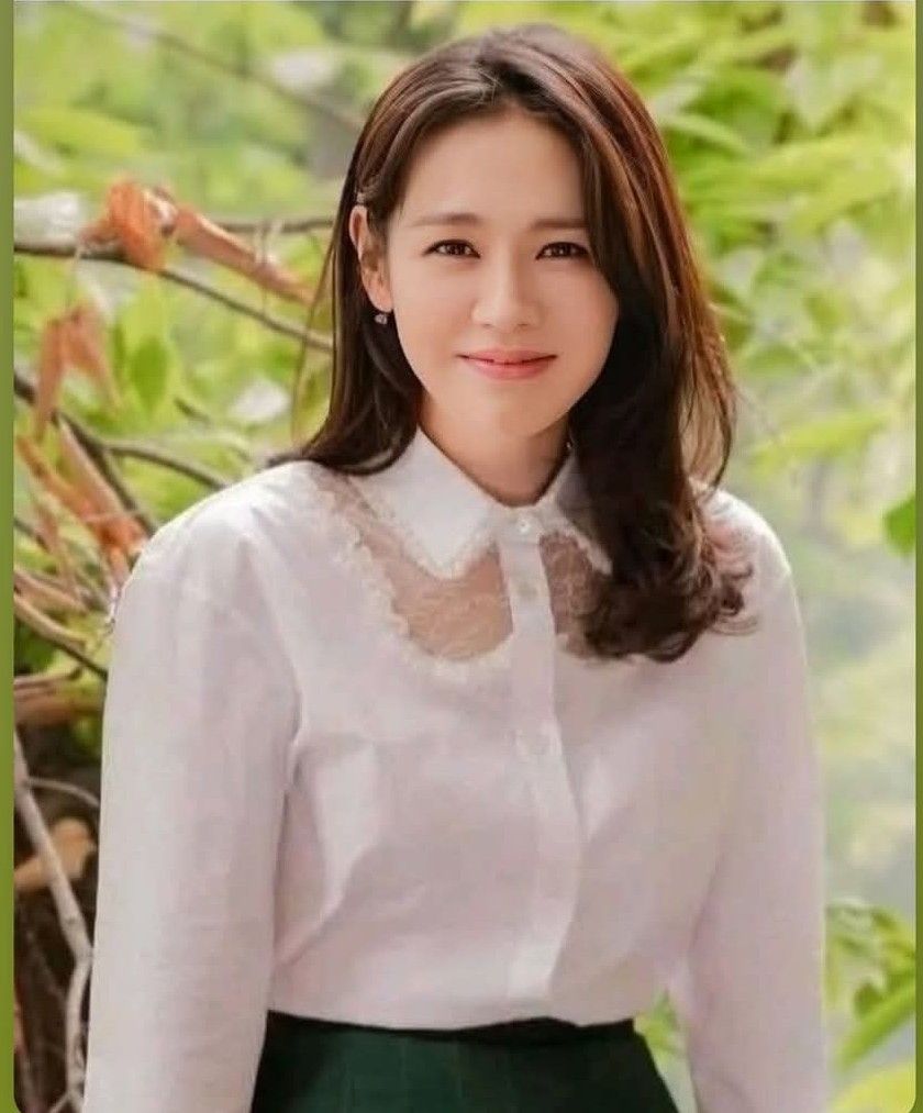 孫藝珍的最新照片