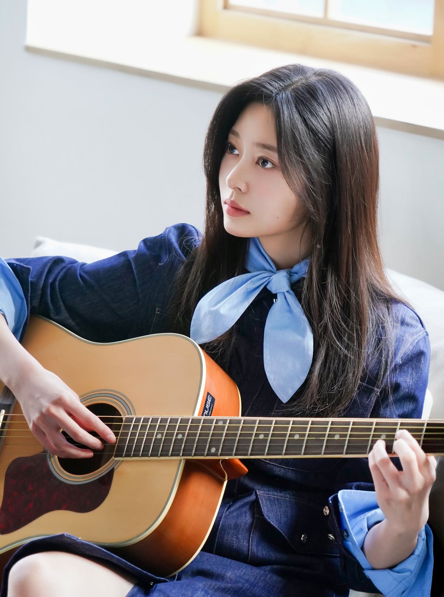 Recent activity shot of Kim Minju