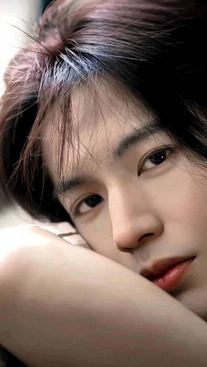 Representative background image loved by Zhang Linghe fandom