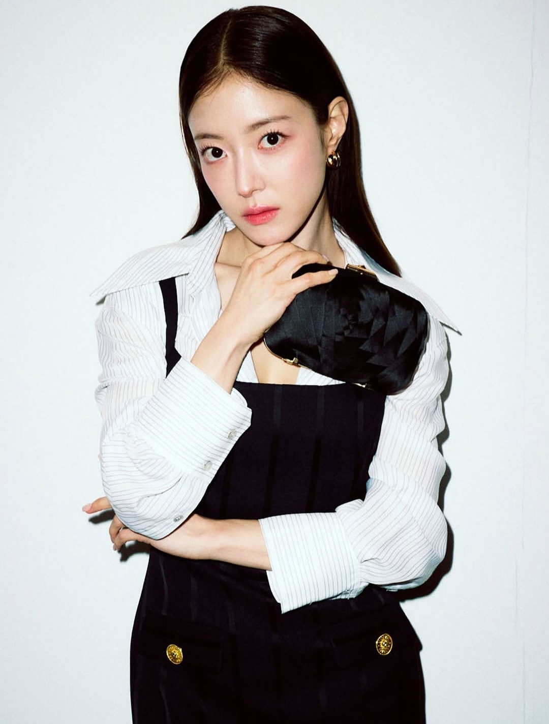 Recent activity shot of Lee Seyoung