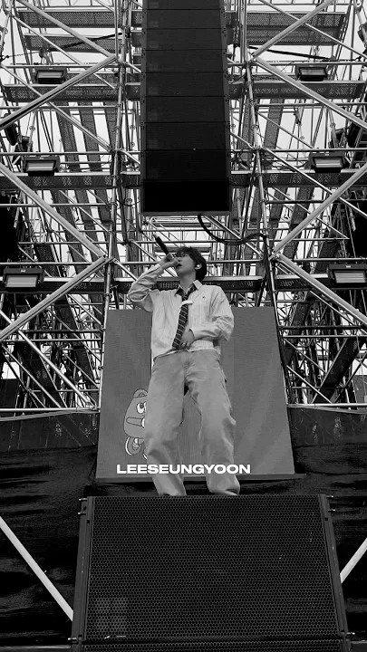 Representative background image loved by Lee Seungyoon fandom