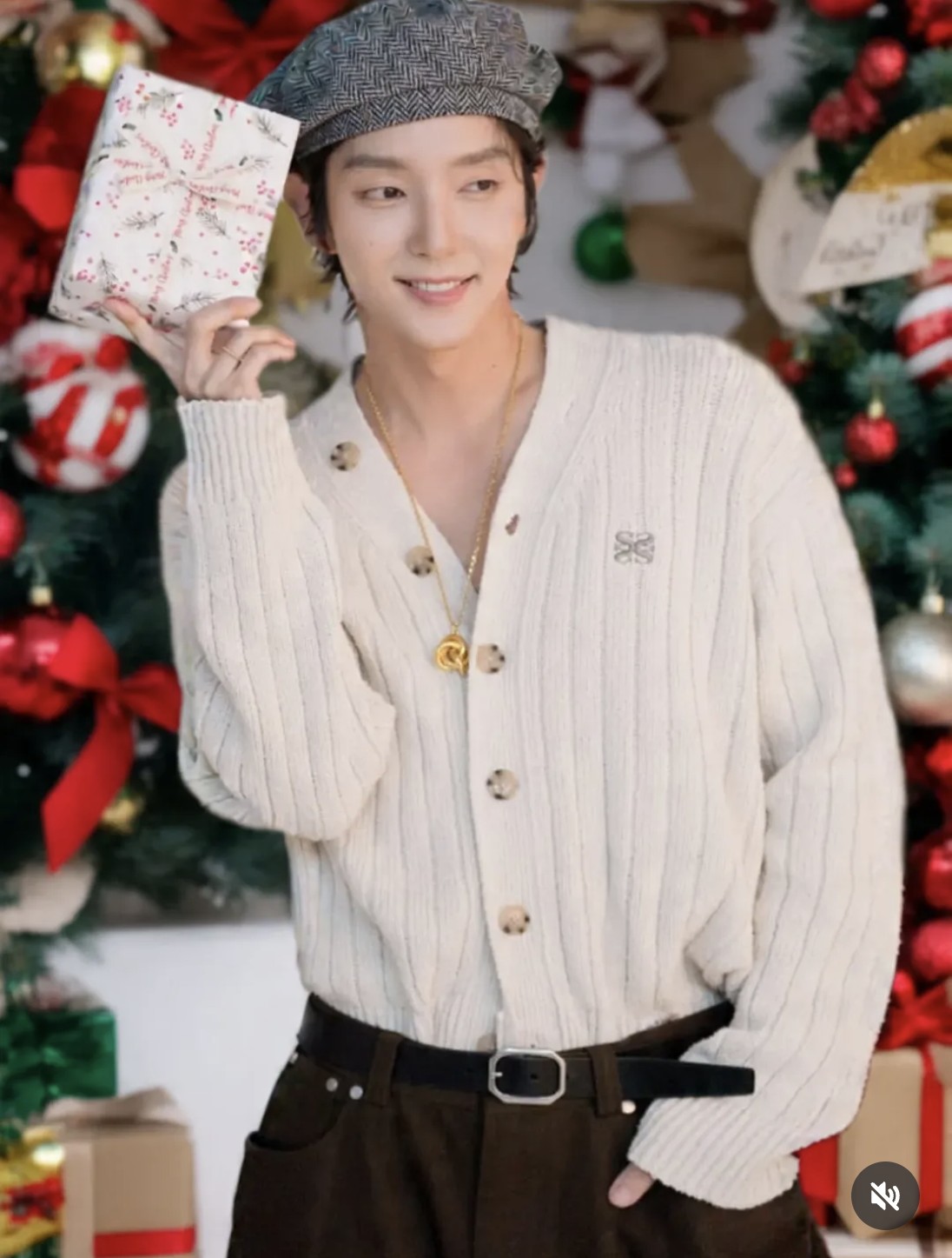 Recent activity shot of Lee Joongi