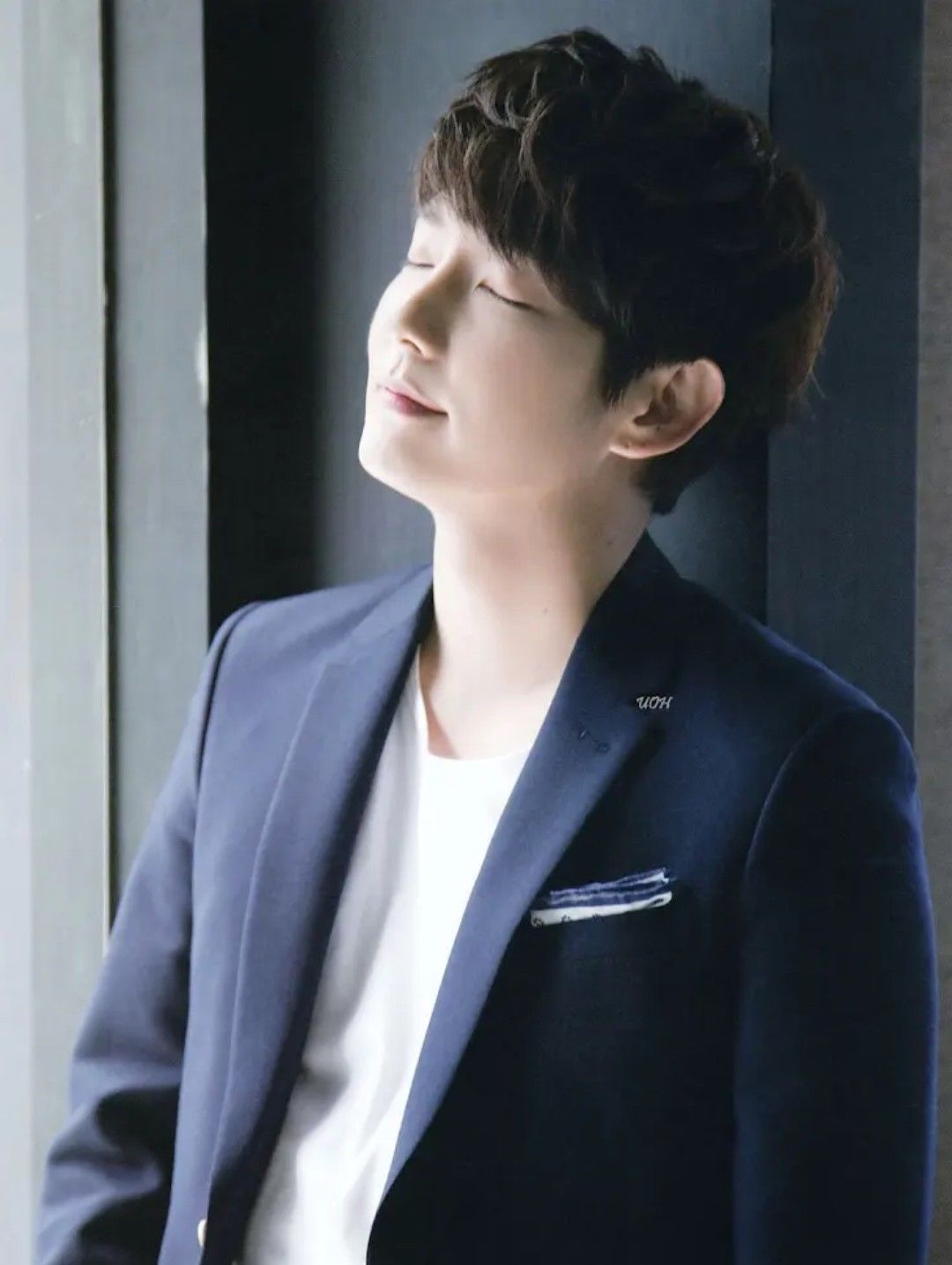 Cuplikan di balik layar dari Lee Joongi