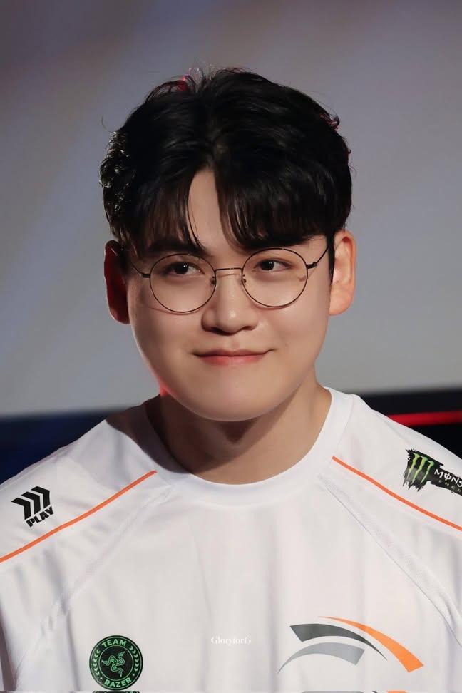 Gumayusi的幕後花絮