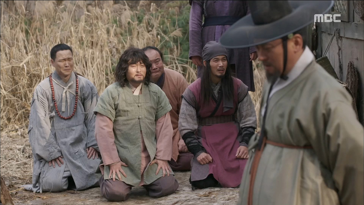 Recent activity shot of Yoon Kyunsang