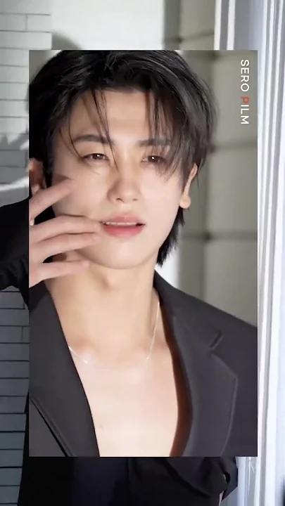 Latest photo of Park Hyungsik