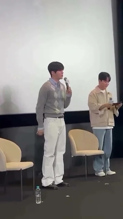 Kim Seonho background image recommended by Choeaedol Celeb fandom