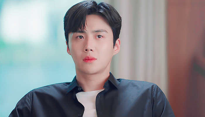 Behind-the-scenes cut of Kim Seonho