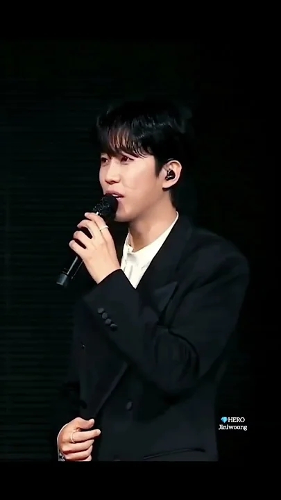 Foto terbaru dari Lim Youngwoong