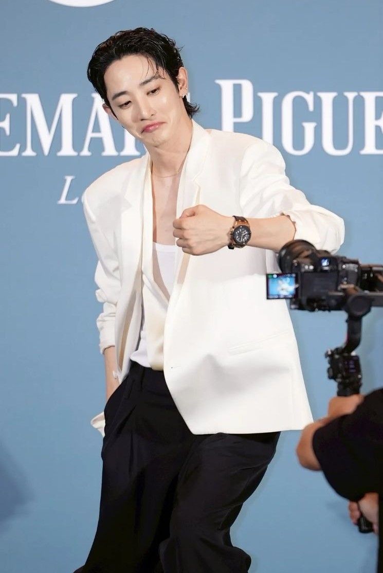 A moment captured by a fan of Lee Soohyuk