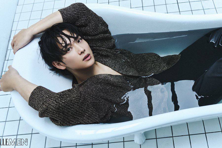 Behind-the-scenes cut of Yim Siwan