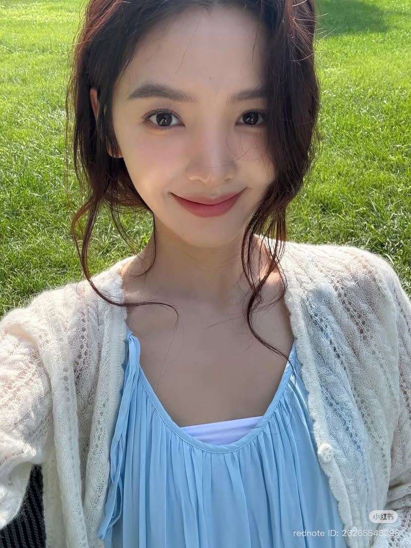 A moment captured by a fan of Zhang Ruonan