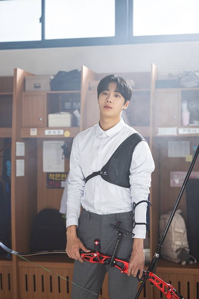 A moment captured by a fan of Choo Youngwoo