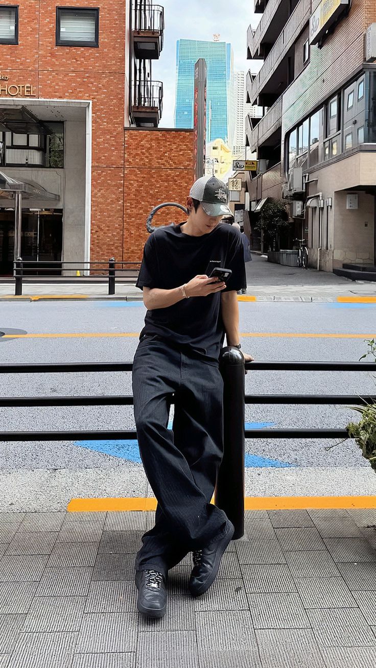 Today's popular wallpaper in Chanyeol community