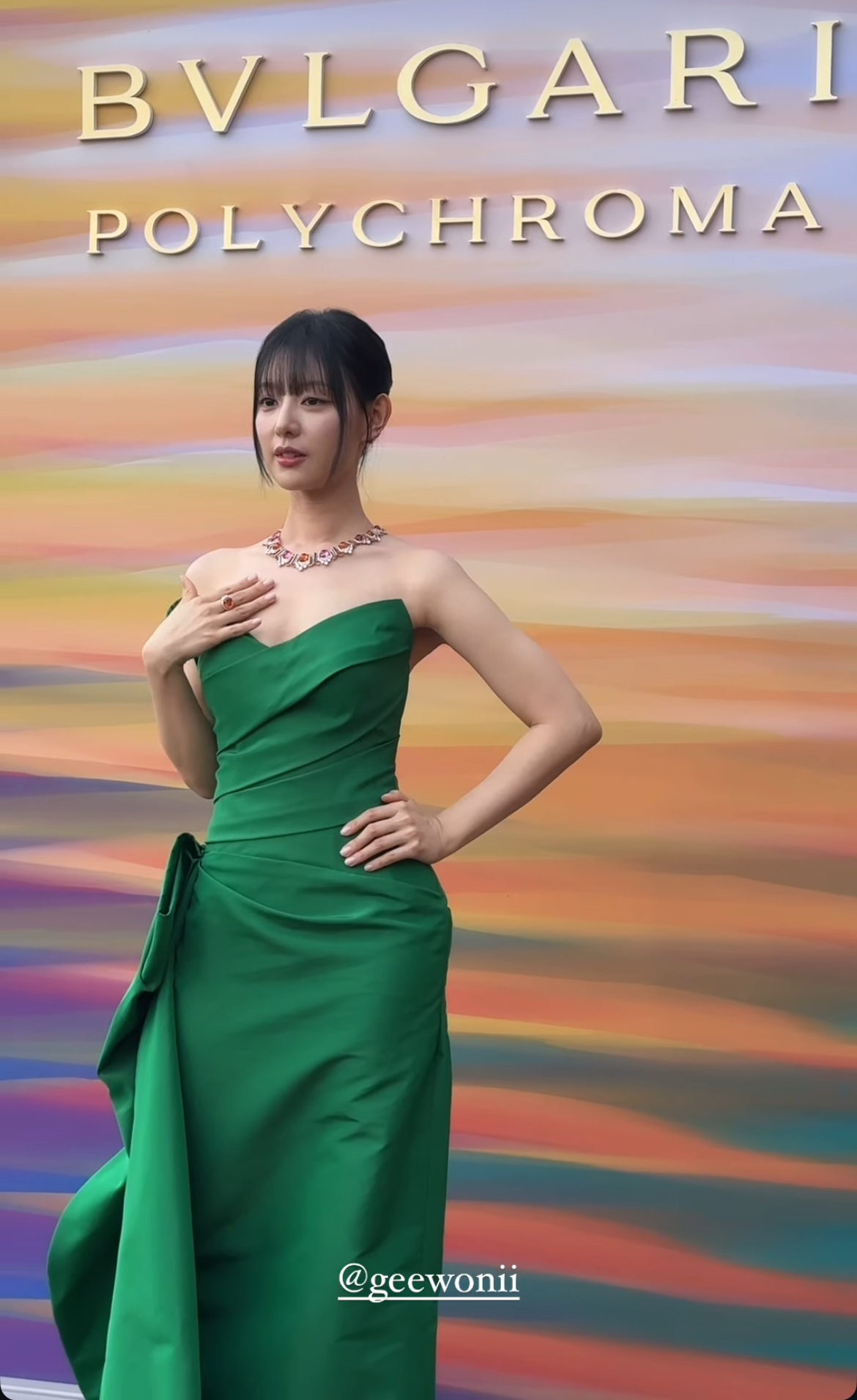 A moment captured by a fan of Kim Jiwon