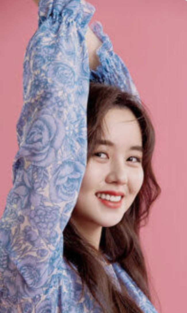 Representative background image loved by Kim Sohyun fandom