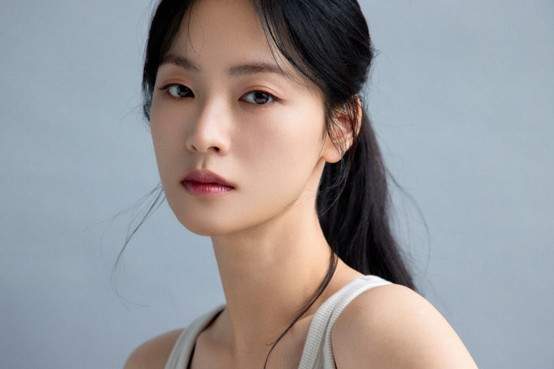 Behind-the-scenes cut of Jeon Yeobeen