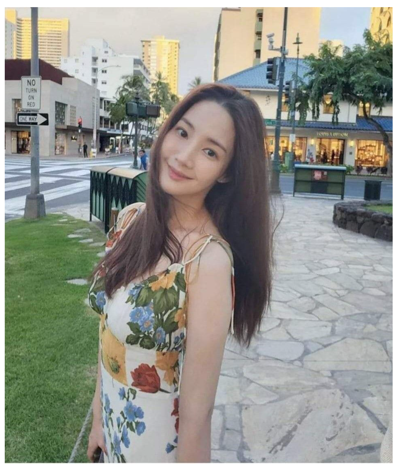 A moment captured by a fan of Park Minyoung