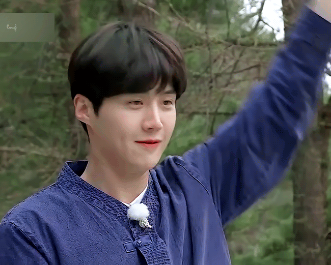 金宣虎的最新照片