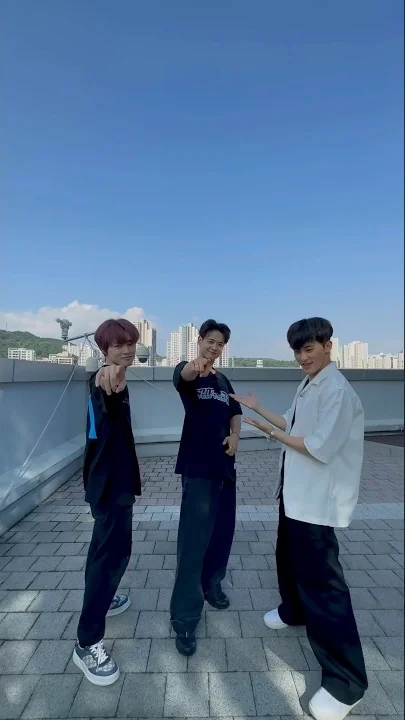 Behind-the-scenes cut of Choi Minho