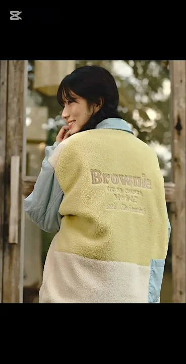 A moment captured by a fan of Kim Hyeyoon