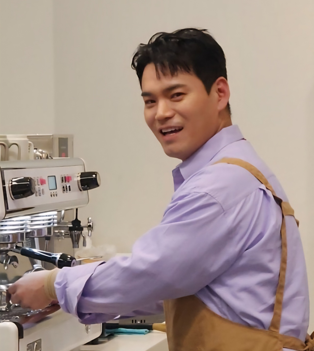 Recent activity shot of Lee Jung